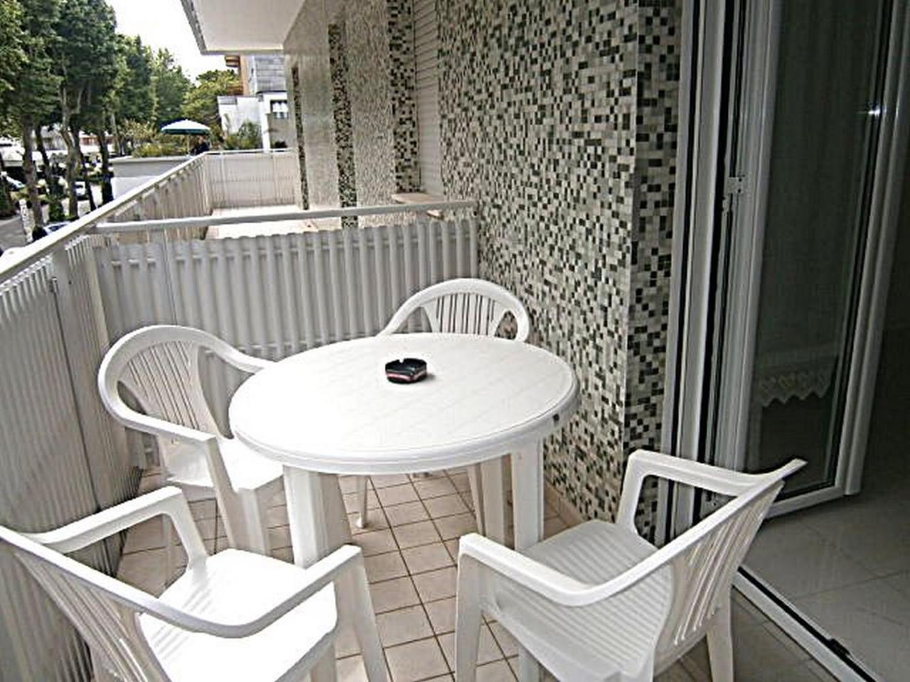 Jolly Leilighet Bibione Eksteriør bilde